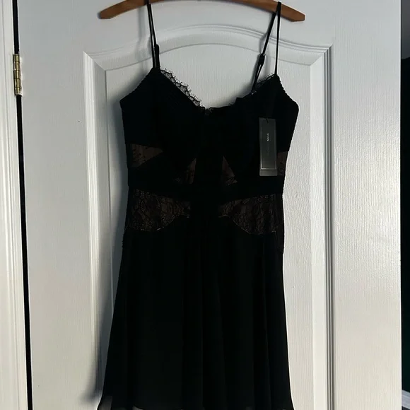 BCBG MaxAzria Katalina Dress - Picture 2 of 6